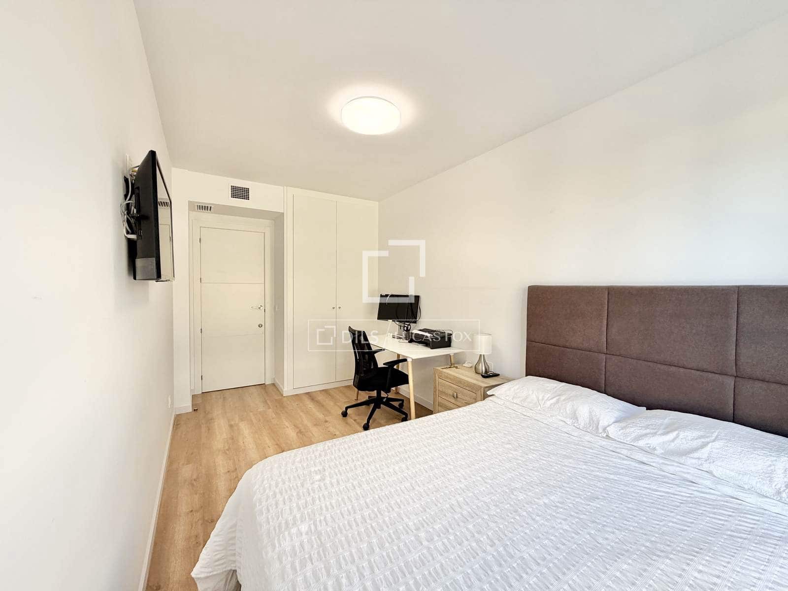 4 sovrum Lägenhet till salu i Alicante stad med garage - 449 000 € (Ref: 9598174)