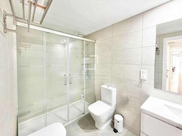 4 sovrum Lägenhet till salu i Alicante stad med garage - 449 000 € (Ref: 9598174)