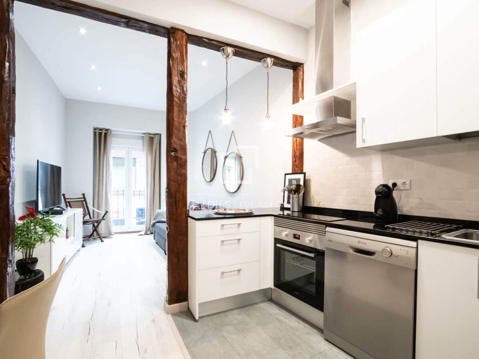 Appartement de 1 chambre à louer à Madrid ville - 2 400 € (Ref: 9598175)