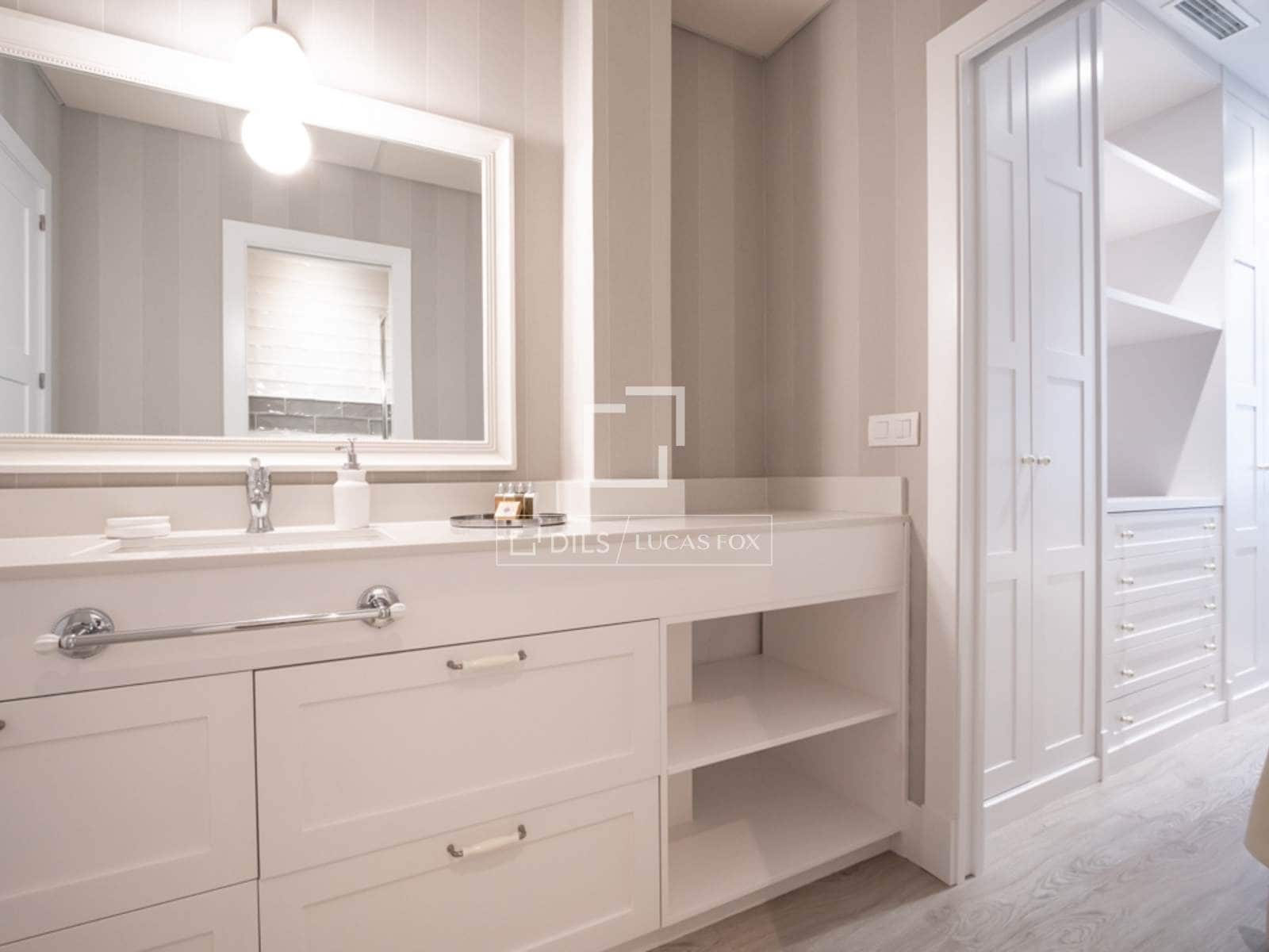 Apartamento de 2 habitaciones en Madrid ciudad en alquiler - 5.800 € (Ref: 9598176)