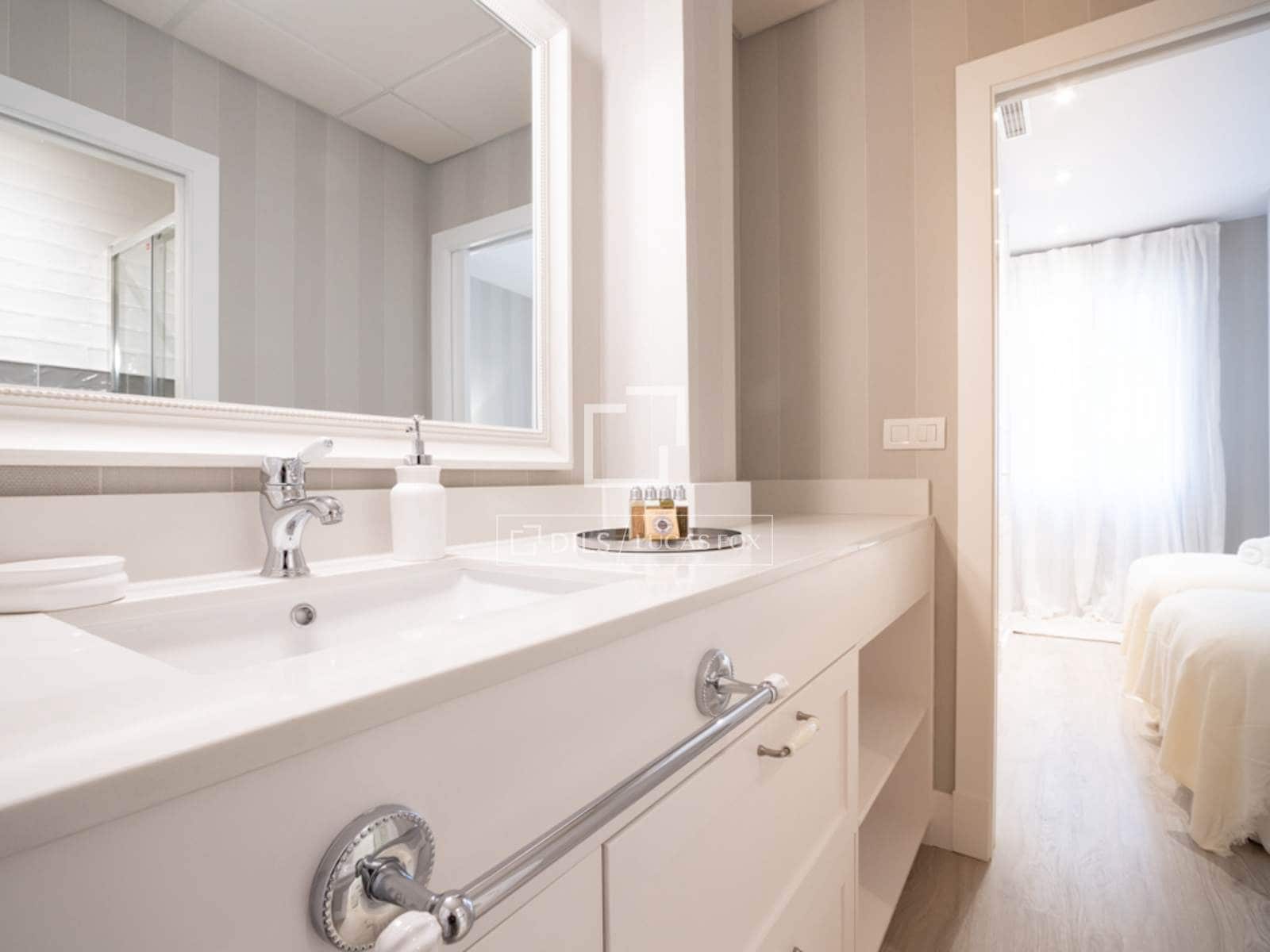 Apartamento de 2 habitaciones en Madrid ciudad en alquiler - 5.800 € (Ref: 9598176)