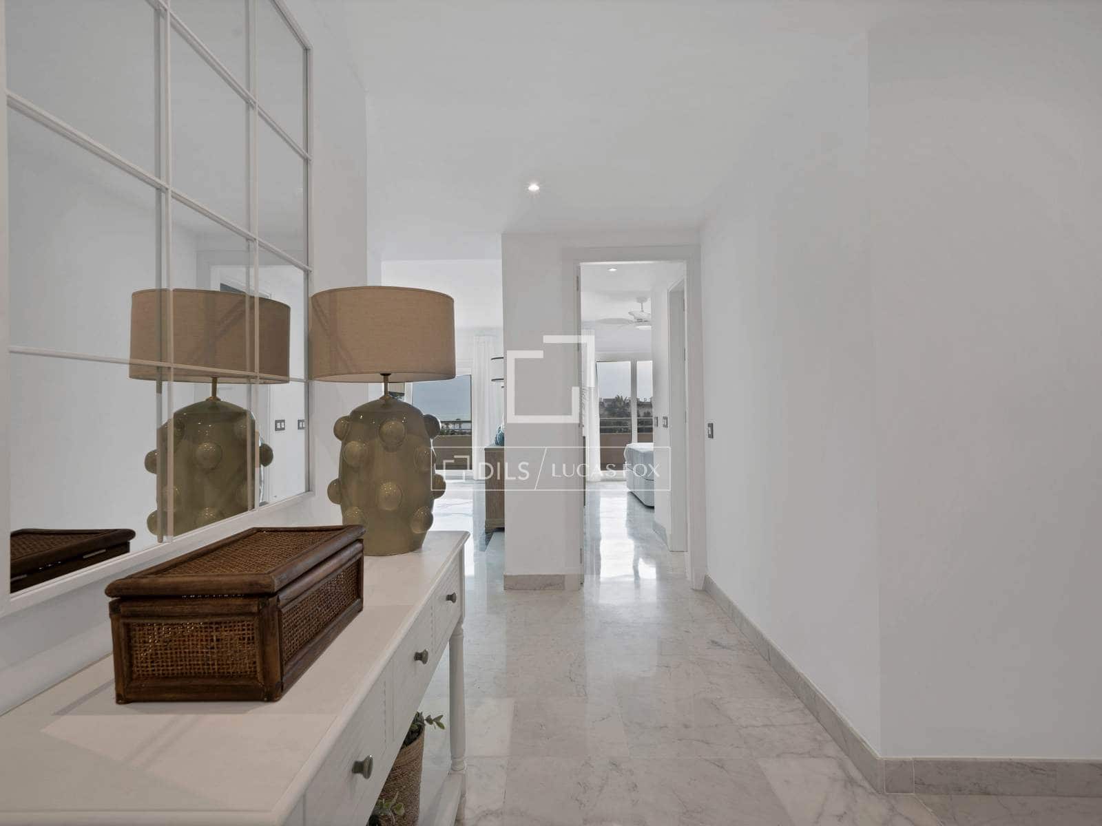 Apartamento de 3 habitaciones en Marbella en venta con piscina garaje - 1.195.000 € (Ref: 9598178)