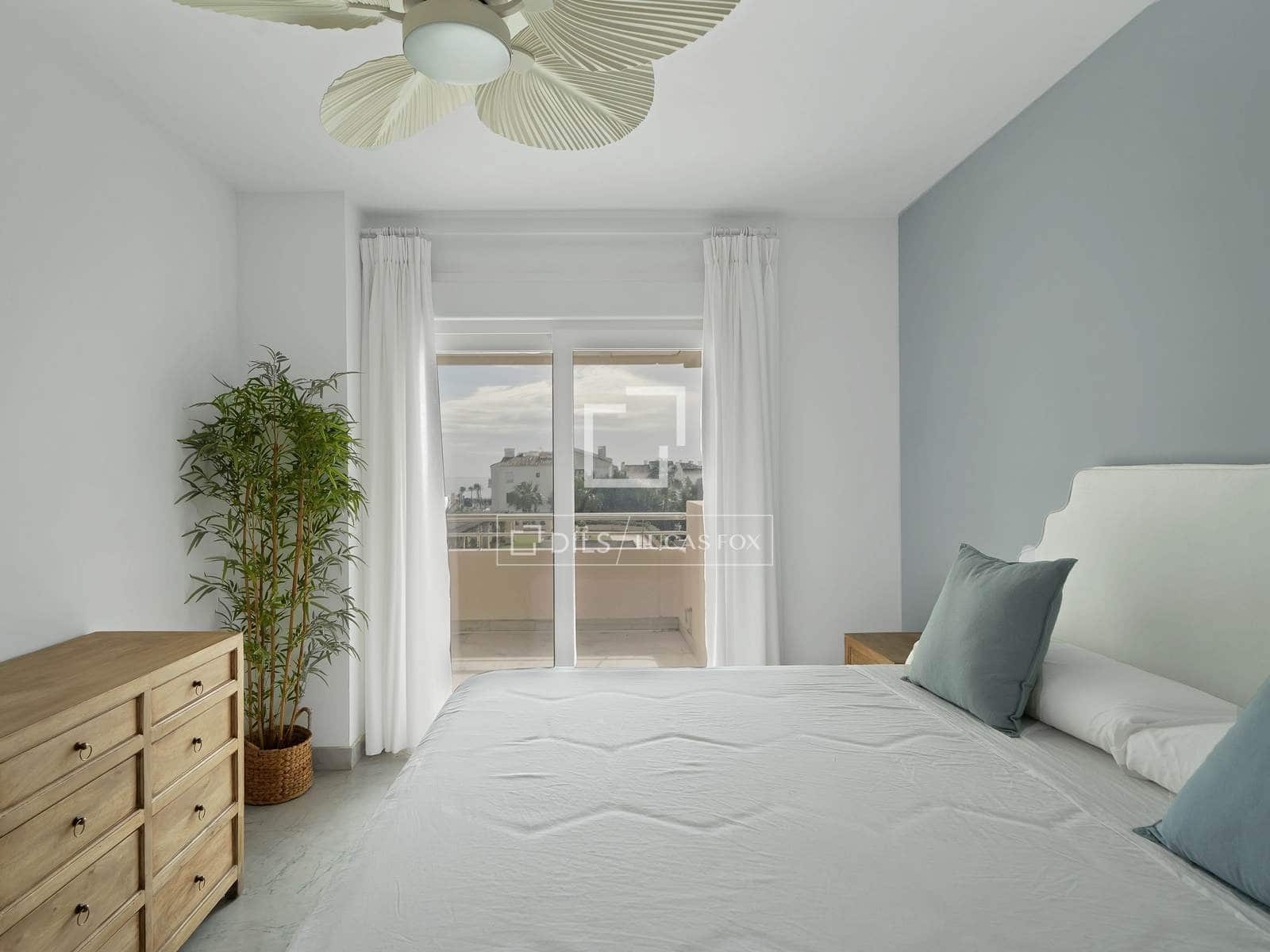 Apartamento de 3 habitaciones en Marbella en venta con piscina garaje - 1.195.000 € (Ref: 9598178)