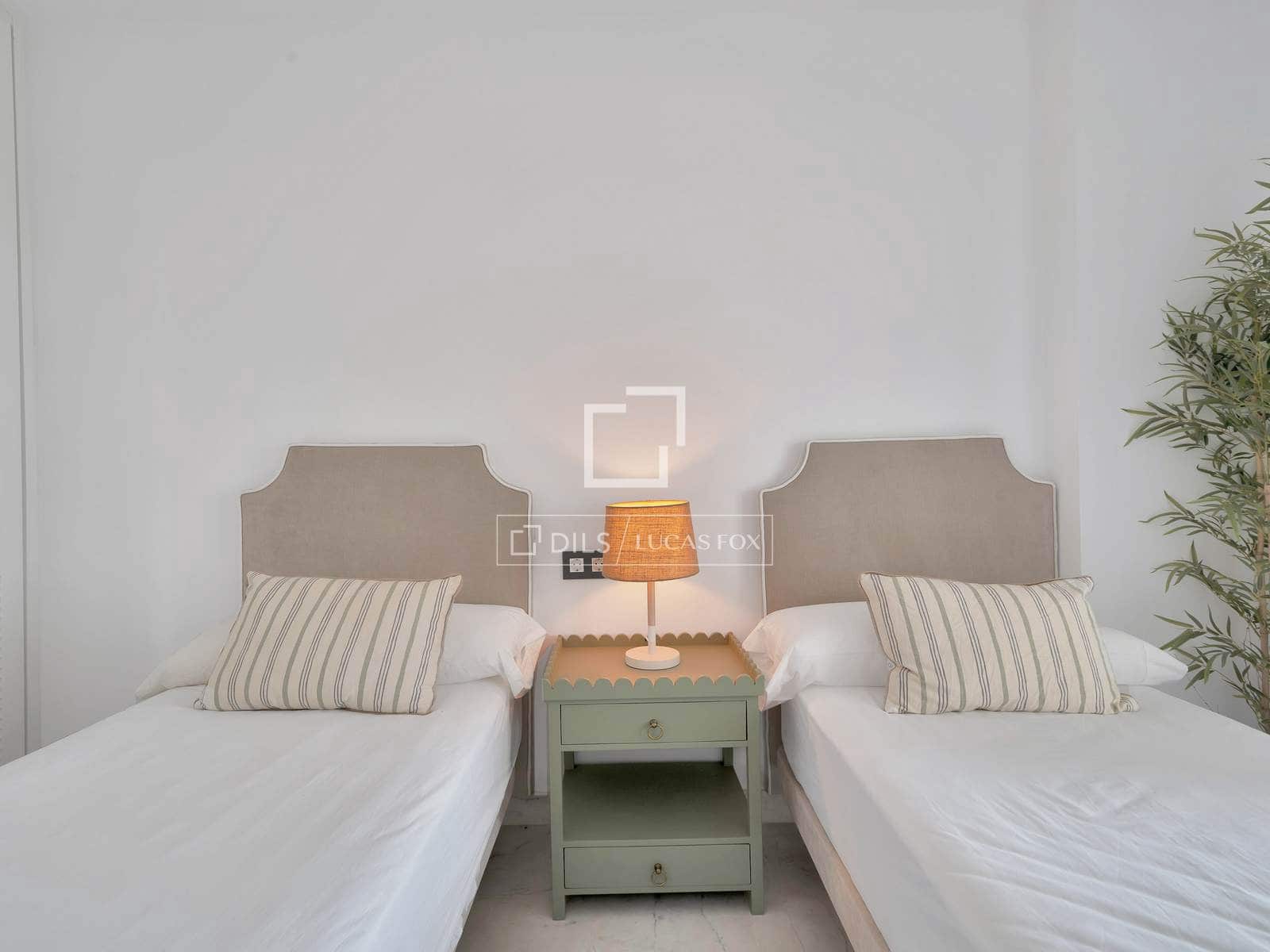 Apartamento de 3 habitaciones en Marbella en venta con piscina garaje - 1.195.000 € (Ref: 9598178)