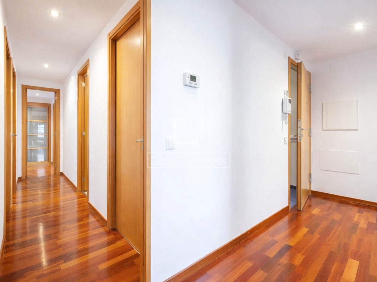 4 soverom Leilighet til salgs i Sant Cugat del Valles med svømmebasseng garasje - € 695 000 (Ref: 9598179)