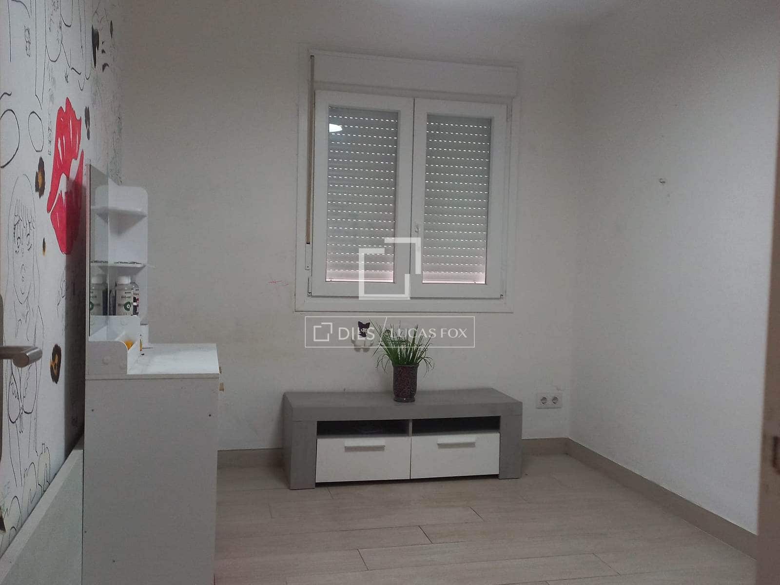 4 makuuhuone Huoneisto myytävänä paikassa Ciutadella de Menorca - 414 000 € (Ref: 9598325)