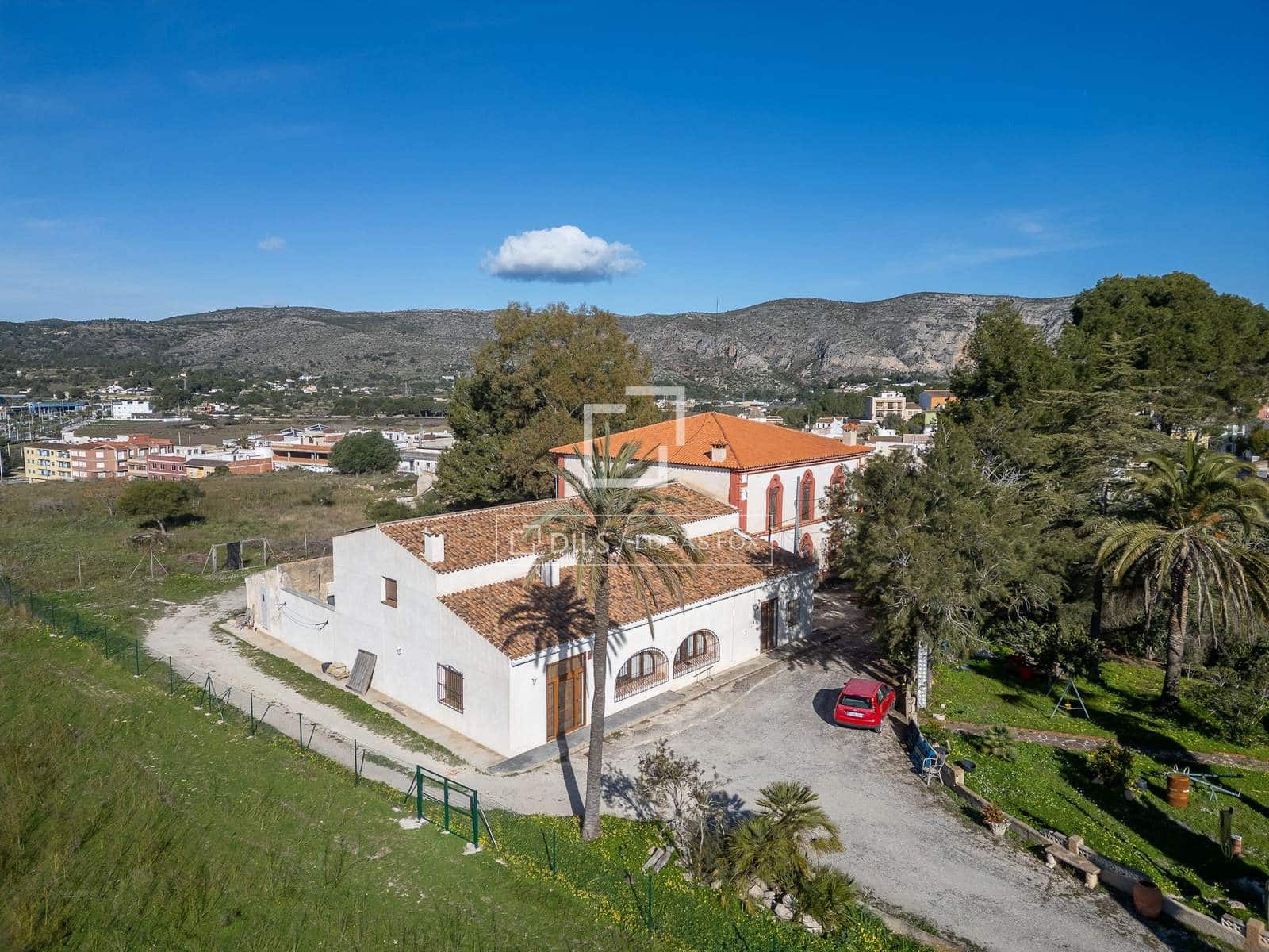6 slaapkamer Villa te koop in Teulada - € 2.495.000 (Ref: 9598326)