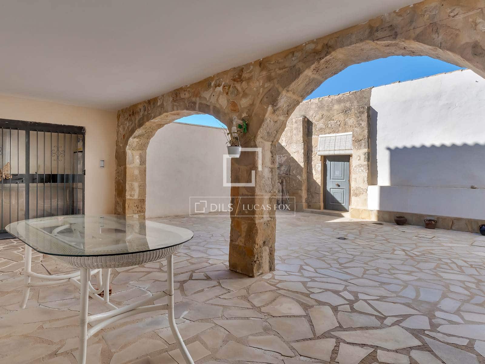 6 slaapkamer Villa te koop in Teulada - € 2.495.000 (Ref: 9598326)