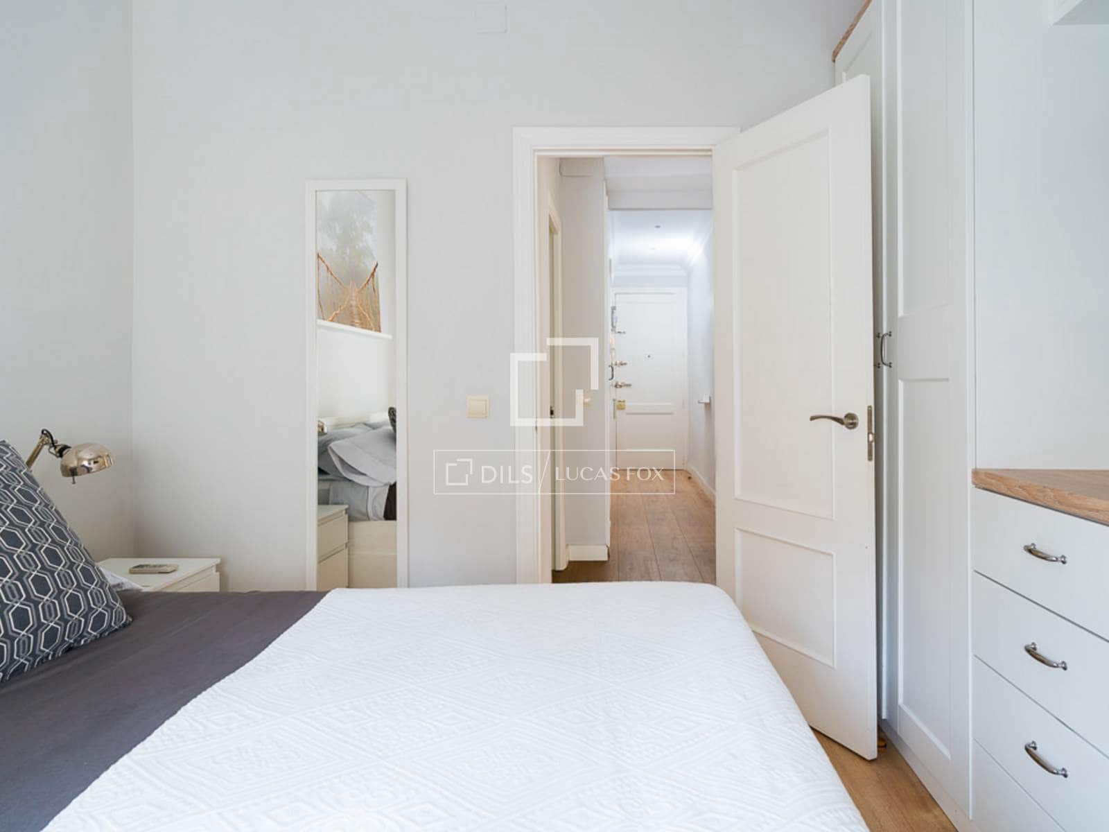 2 slaapkamer Appartement te huur in Madrid stad - € 3.400 (Ref: 9598327)