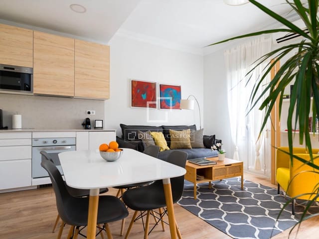 2 sovrum Lägenhet att hyra i Ibiza, Madrid stad - 3 400 € (Ref: 9598327)