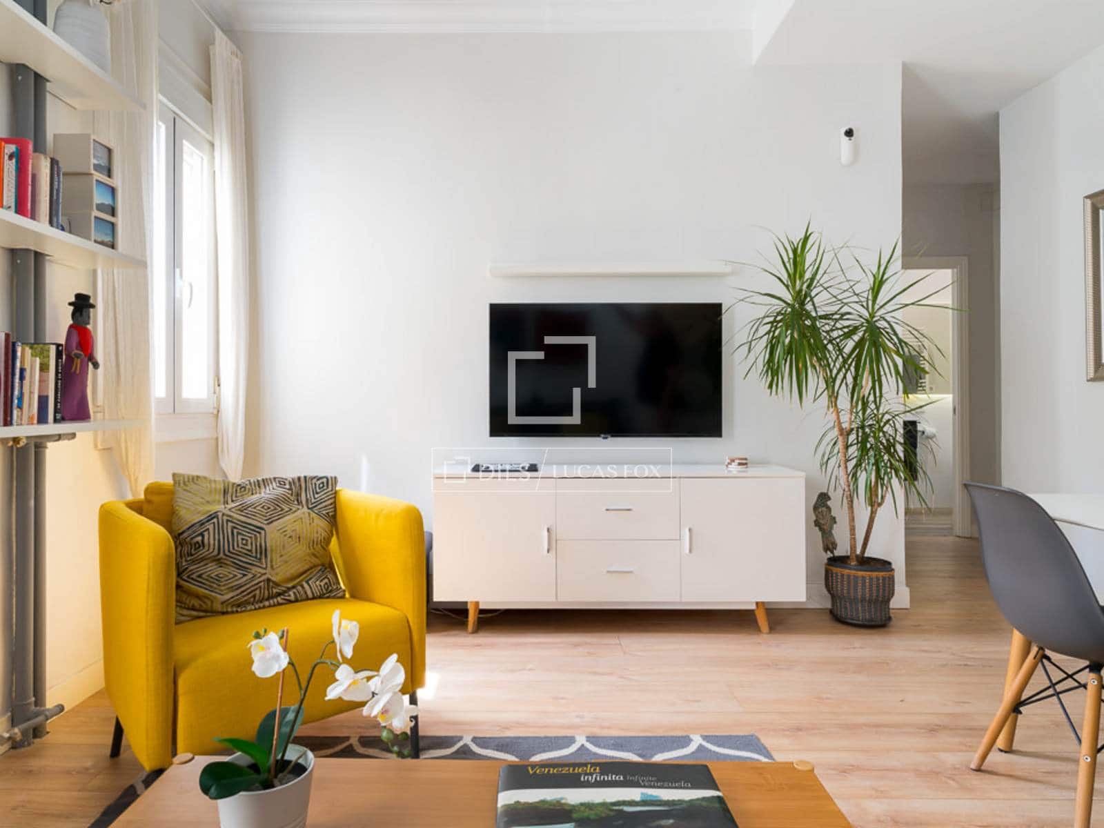 2 slaapkamer Appartement te huur in Madrid stad - € 3.400 (Ref: 9598327)