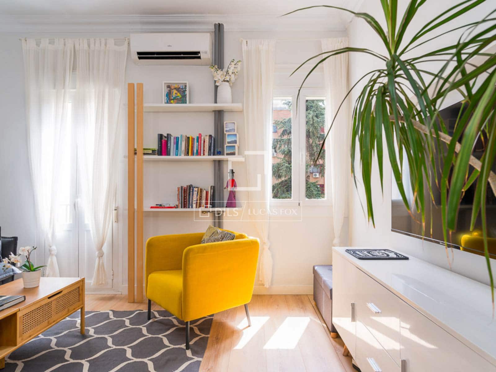 2 slaapkamer Appartement te huur in Madrid stad - € 3.400 (Ref: 9598327)