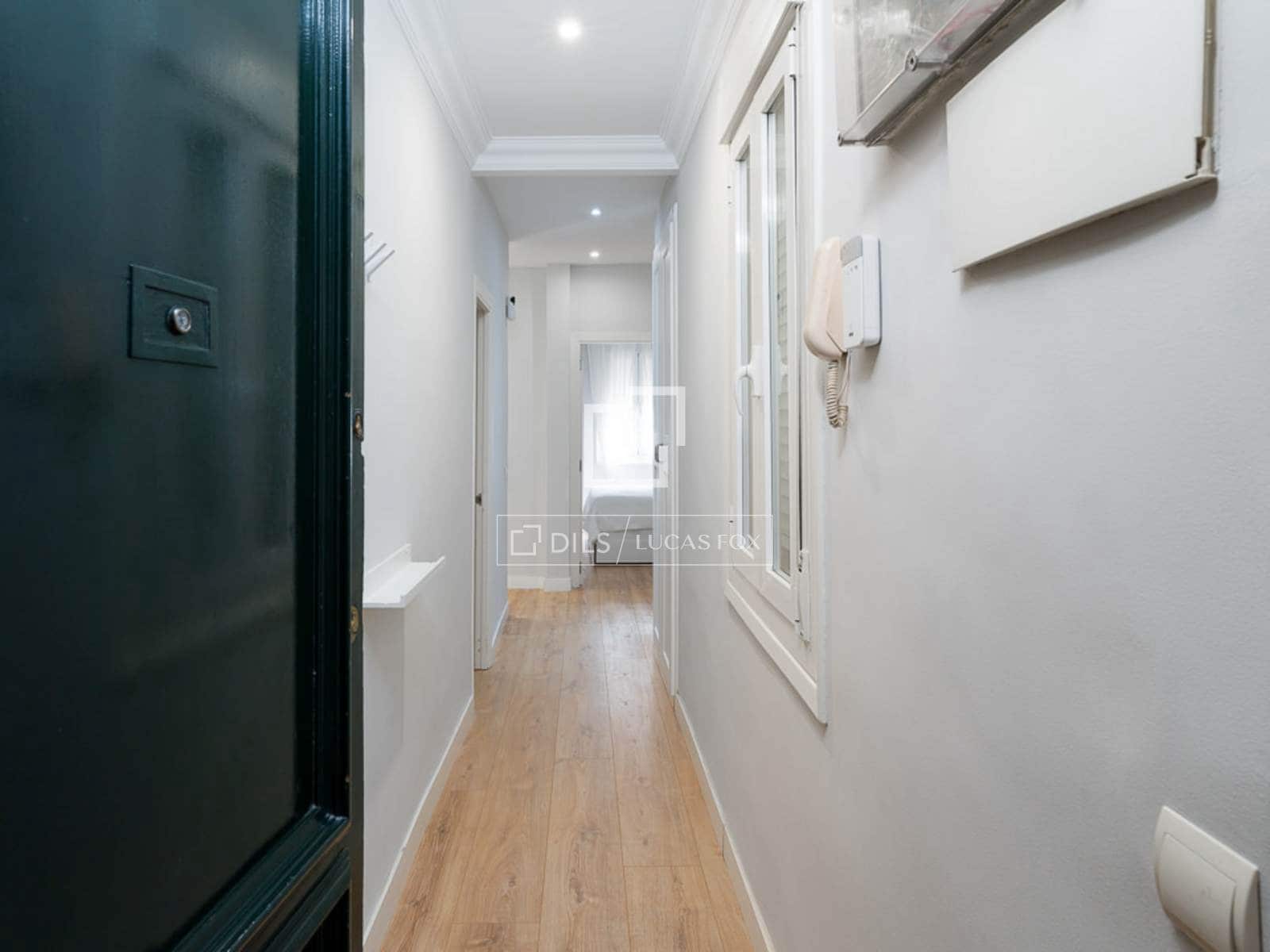 2 slaapkamer Appartement te huur in Madrid stad - € 3.400 (Ref: 9598327)