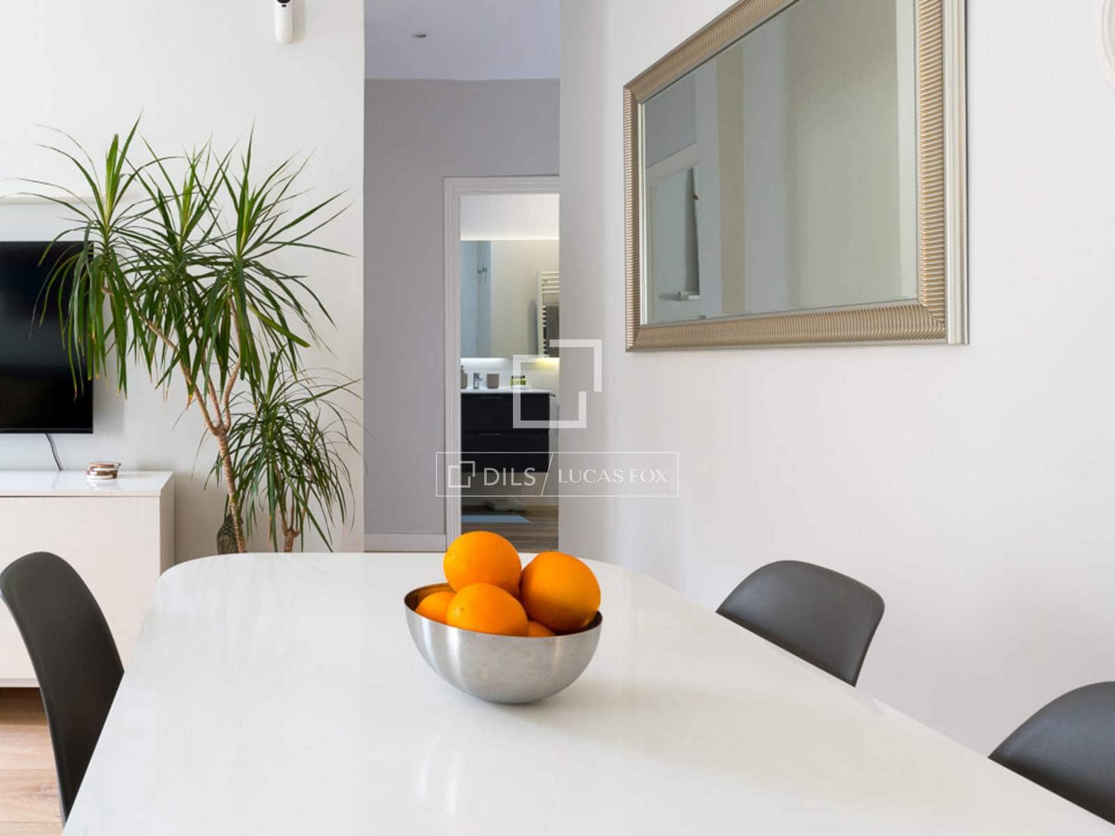 2 slaapkamer Appartement te huur in Madrid stad - € 3.400 (Ref: 9598327)