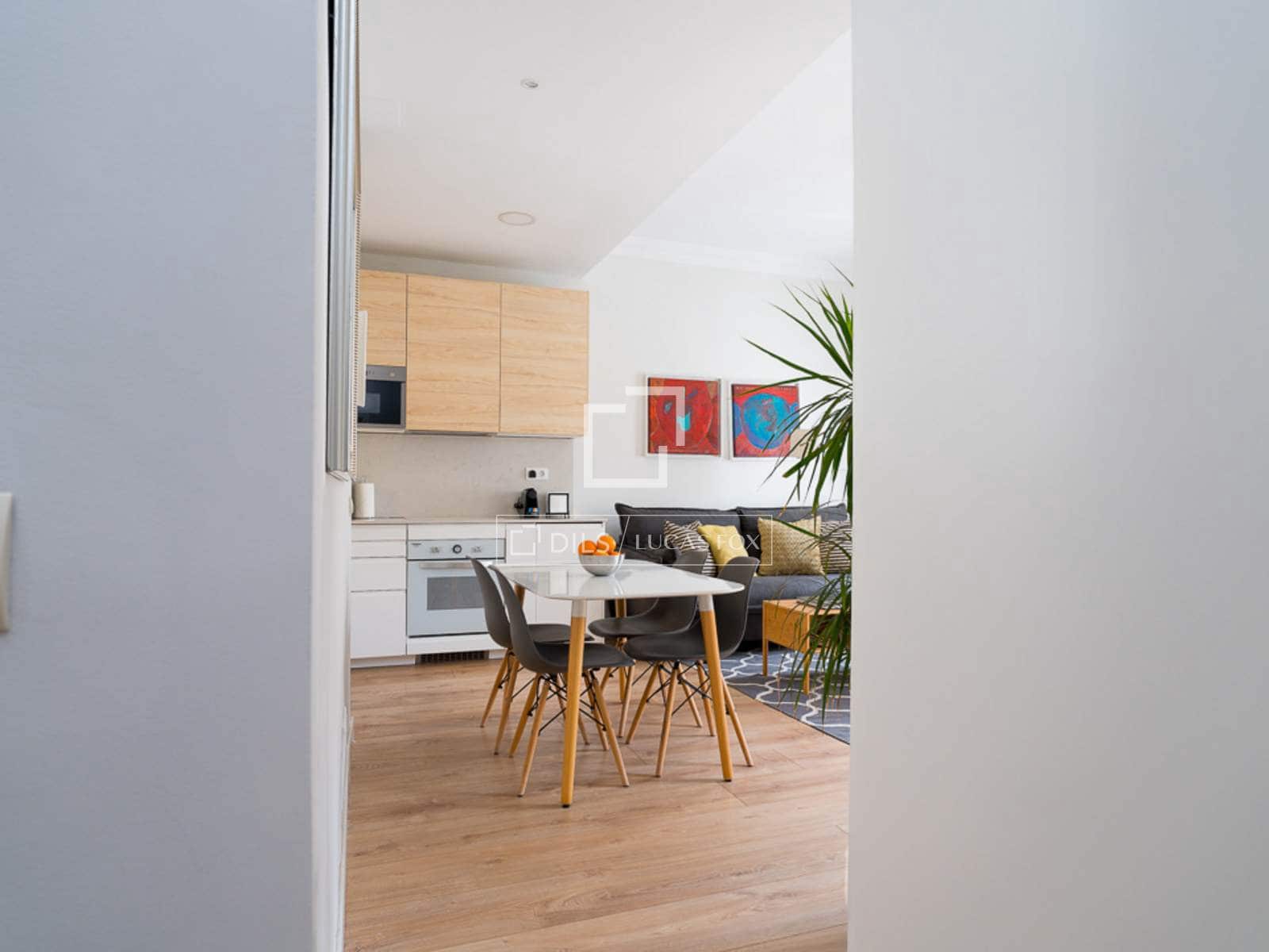 2 slaapkamer Appartement te huur in Madrid stad - € 3.400 (Ref: 9598327)