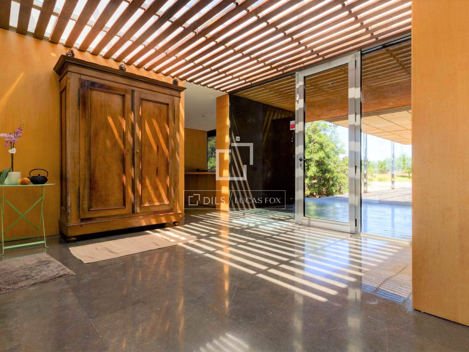 4 sypialnia Willa na sprzedaż w Salou z basenem - 1 475 000 € (Ref: 9598328)