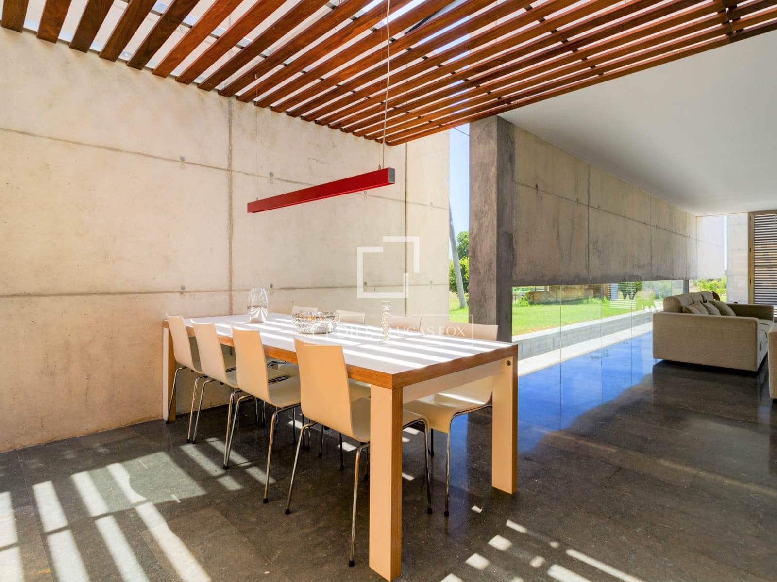 4 sypialnia Willa na sprzedaż w Salou z basenem - 1 475 000 € (Ref: 9598328)