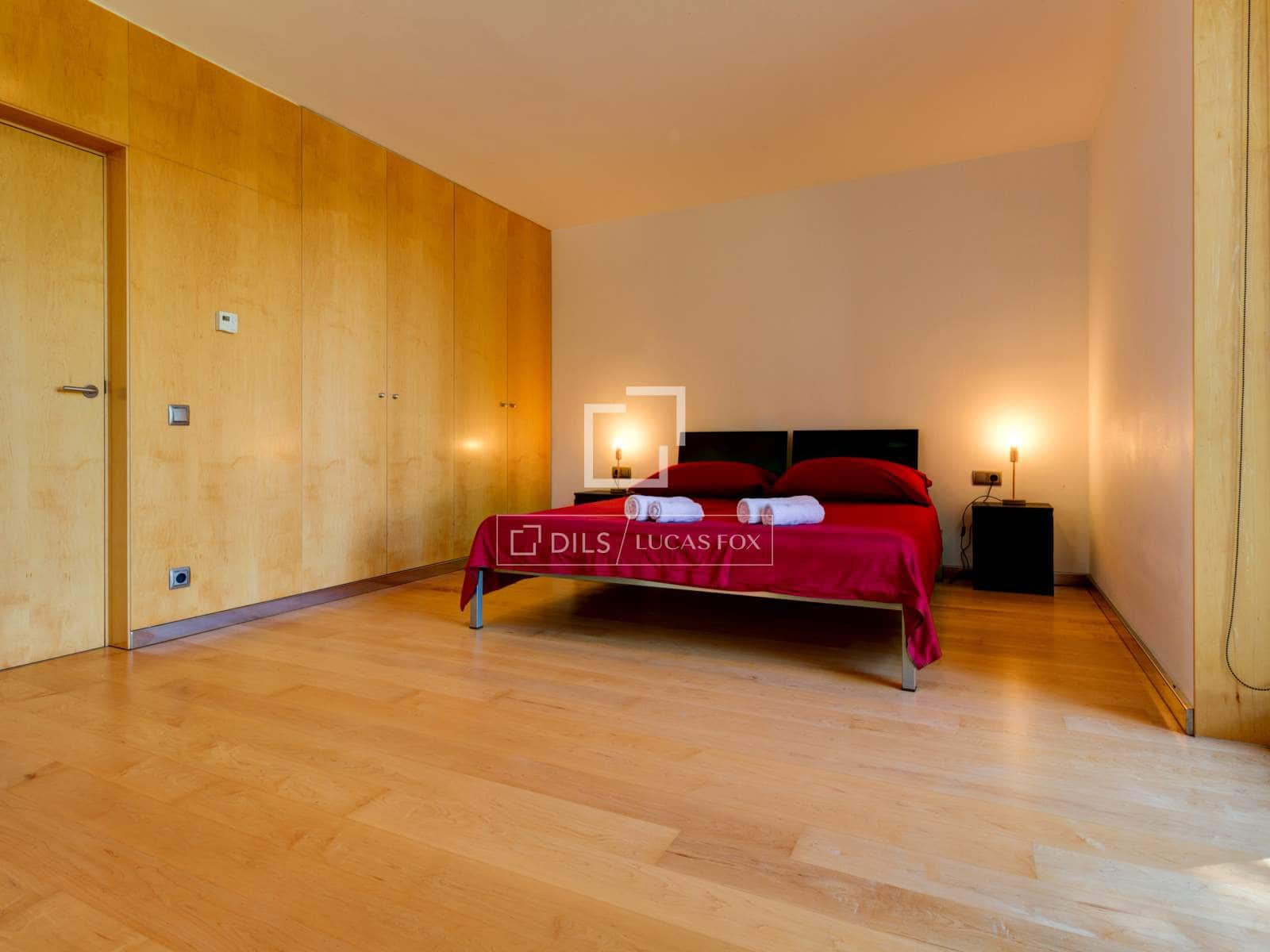 4 sypialnia Willa na sprzedaż w Salou z basenem - 1 475 000 € (Ref: 9598328)