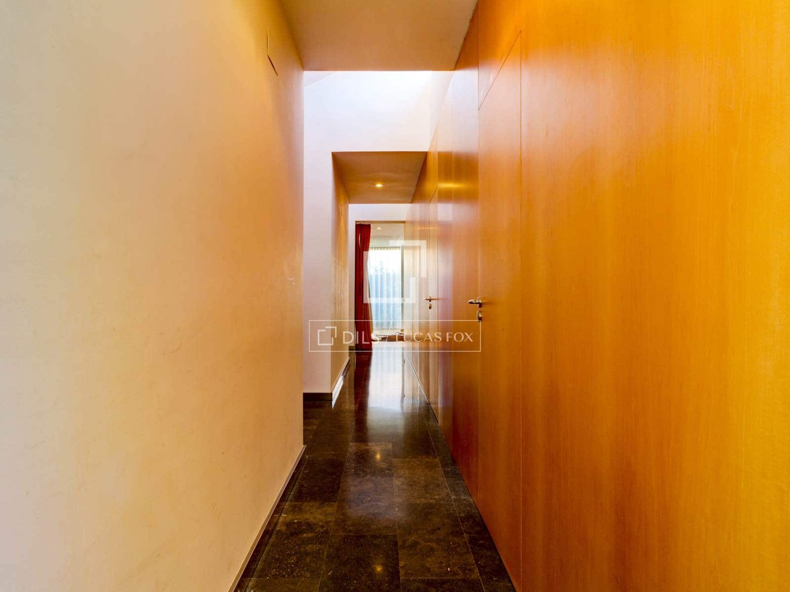 4 sypialnia Willa na sprzedaż w Salou z basenem - 1 475 000 € (Ref: 9598328)