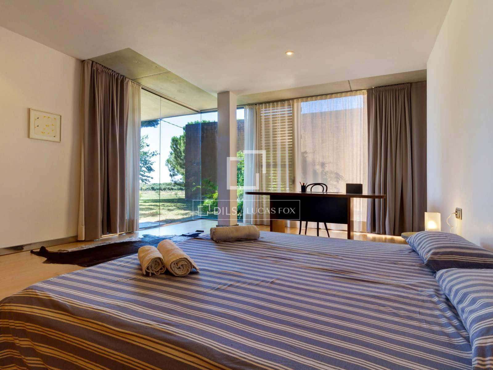 4 sypialnia Willa na sprzedaż w Salou z basenem - 1 475 000 € (Ref: 9598328)