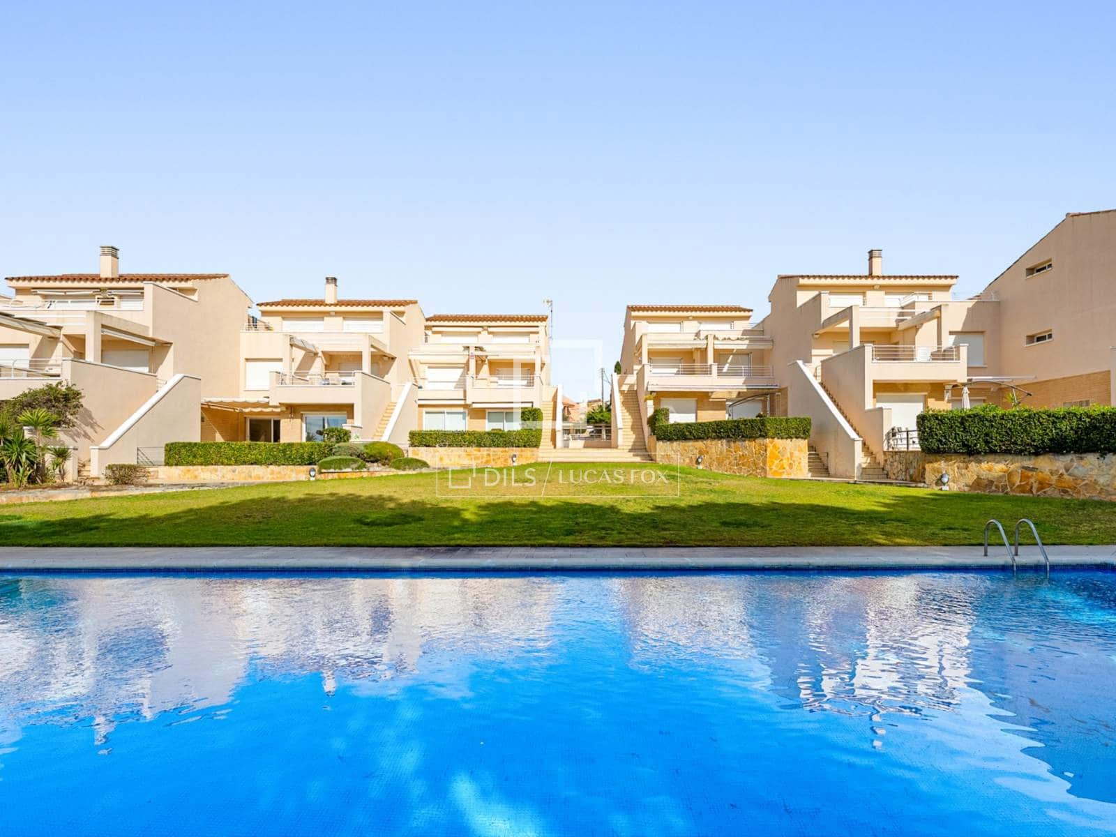 3 bedroom Apartment for sale in Altafulla with garage - € 645,000 (Ref: 9598458)