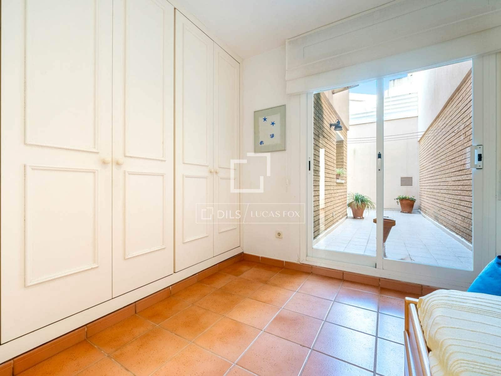 3 bedroom Apartment for sale in Altafulla with garage - € 645,000 (Ref: 9598458)