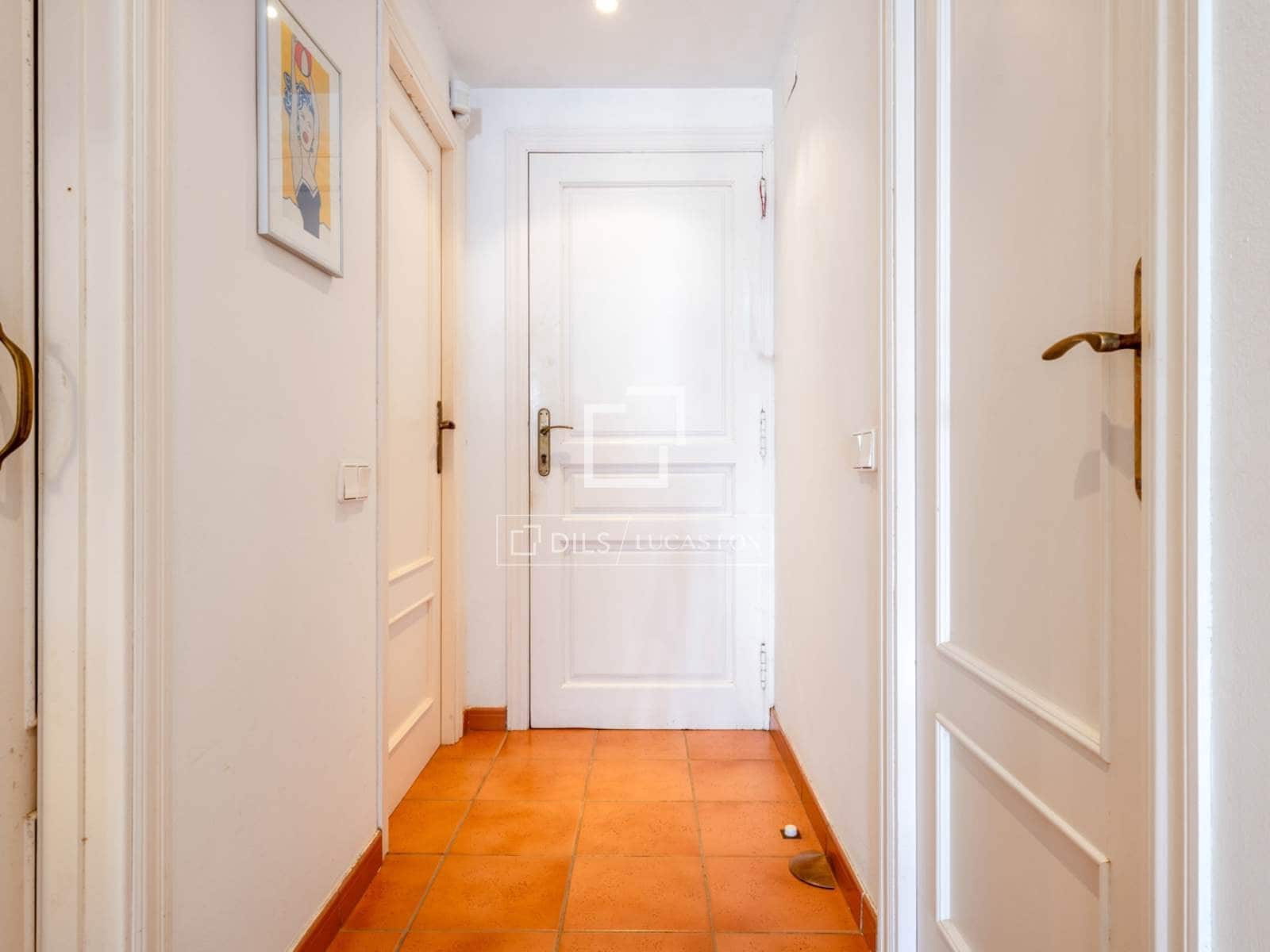 3 bedroom Apartment for sale in Altafulla with garage - € 645,000 (Ref: 9598458)