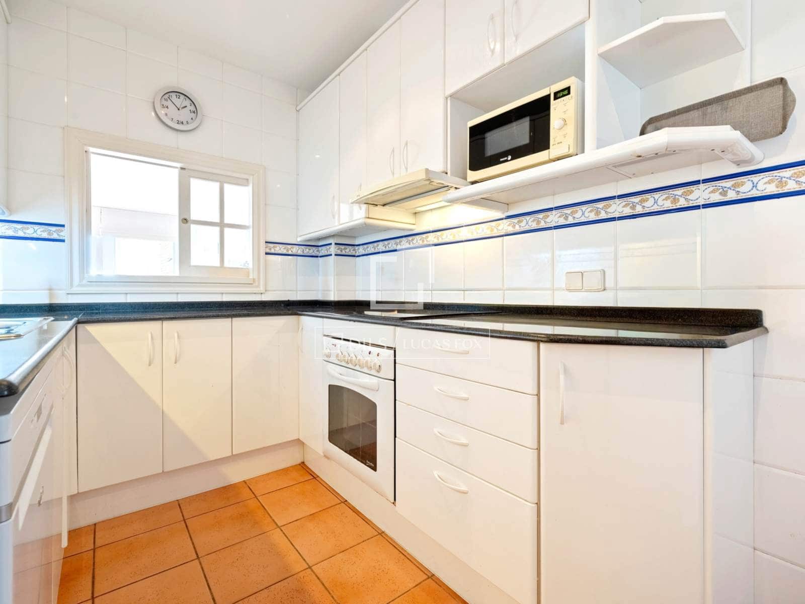 3 bedroom Apartment for sale in Altafulla with garage - € 645,000 (Ref: 9598458)