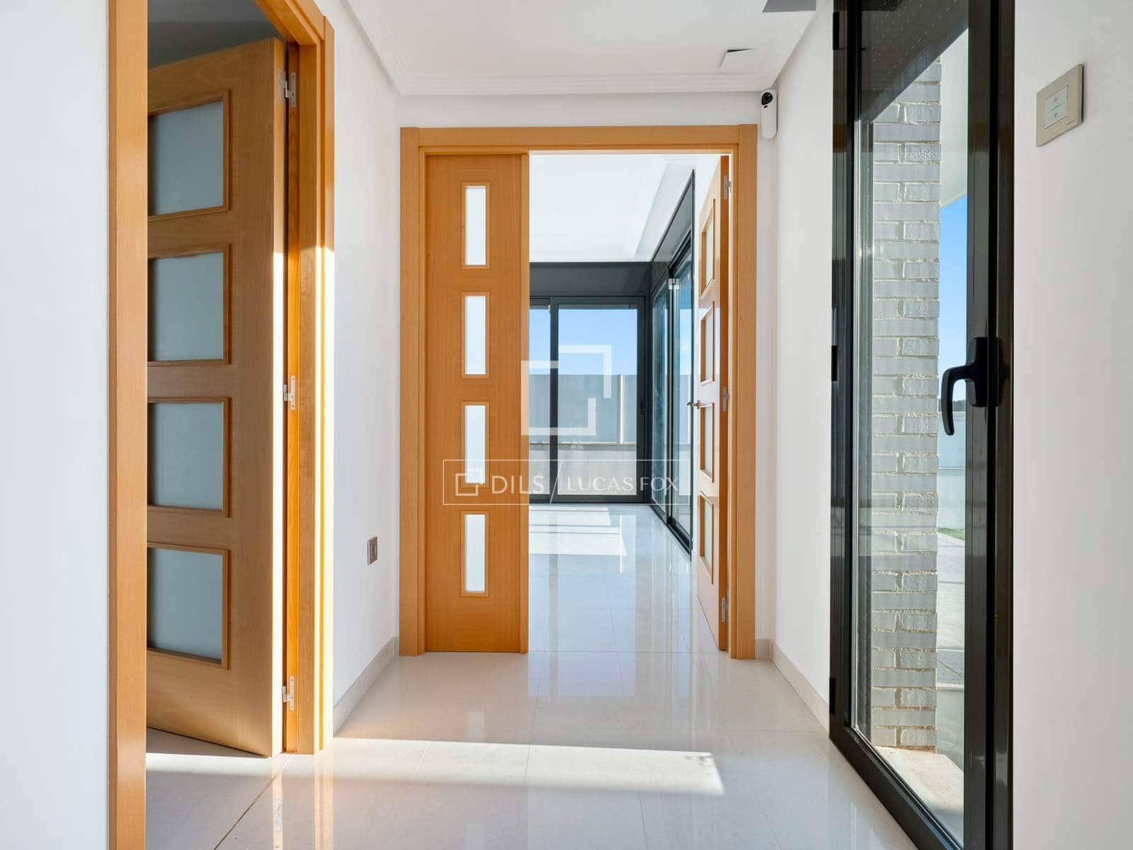 4 chambre Villa/Maison à vendre à Castellvell del Camp avec piscine garage - 575 000 € (Ref: 9598459)