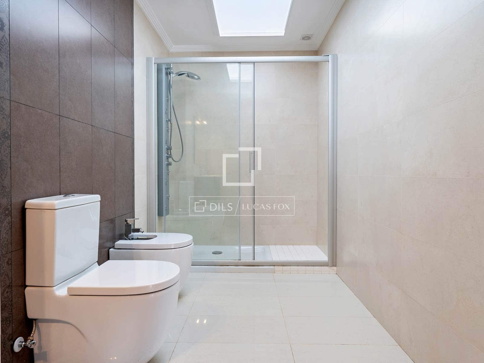 4 chambre Villa/Maison à vendre à Castellvell del Camp avec piscine garage - 575 000 € (Ref: 9598459)