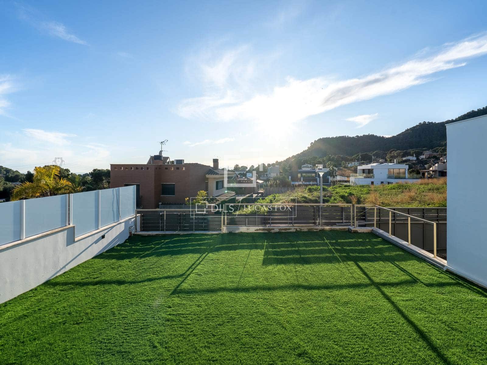 4 chambre Villa/Maison à vendre à Castellvell del Camp avec piscine garage - 575 000 € (Ref: 9598459)