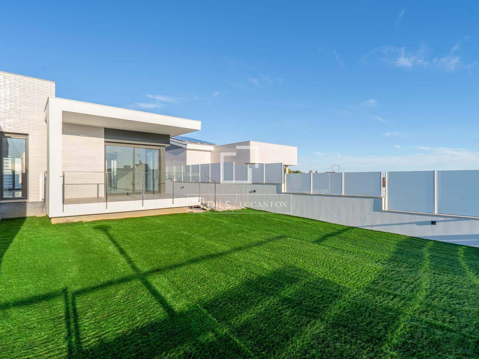 4 chambre Villa/Maison à vendre à Castellvell del Camp avec piscine garage - 575 000 € (Ref: 9598459)