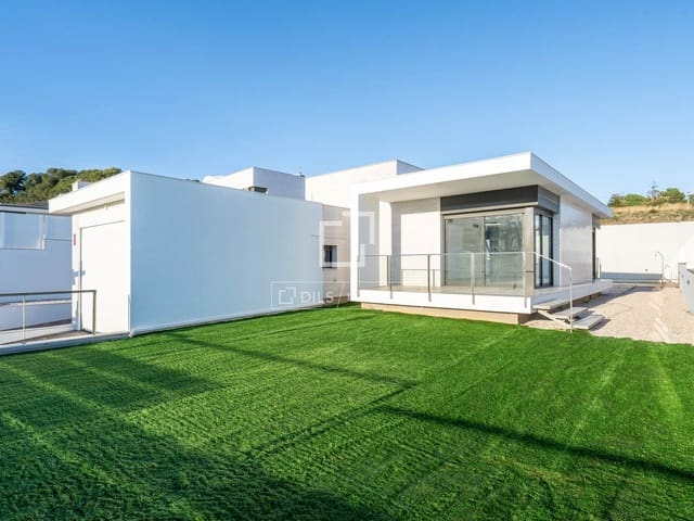 4 chambre Villa/Maison à vendre à Castellvell del Camp avec piscine garage - 575 000 € (Ref: 9598459)