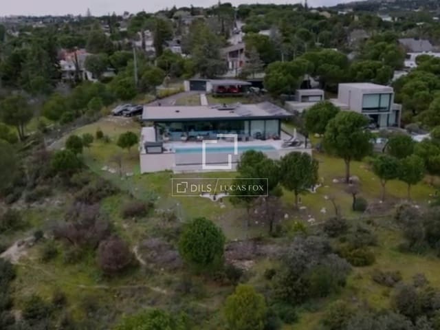 4 sypialnia Willa na sprzedaż w Torrelodones z basenem garażem - 1 600 000 € (Ref: 9601486)