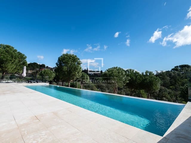 4 quarto Moradia para venda em Torrelodones com piscina garagem - 1 600 000 € (Ref: 9601486)