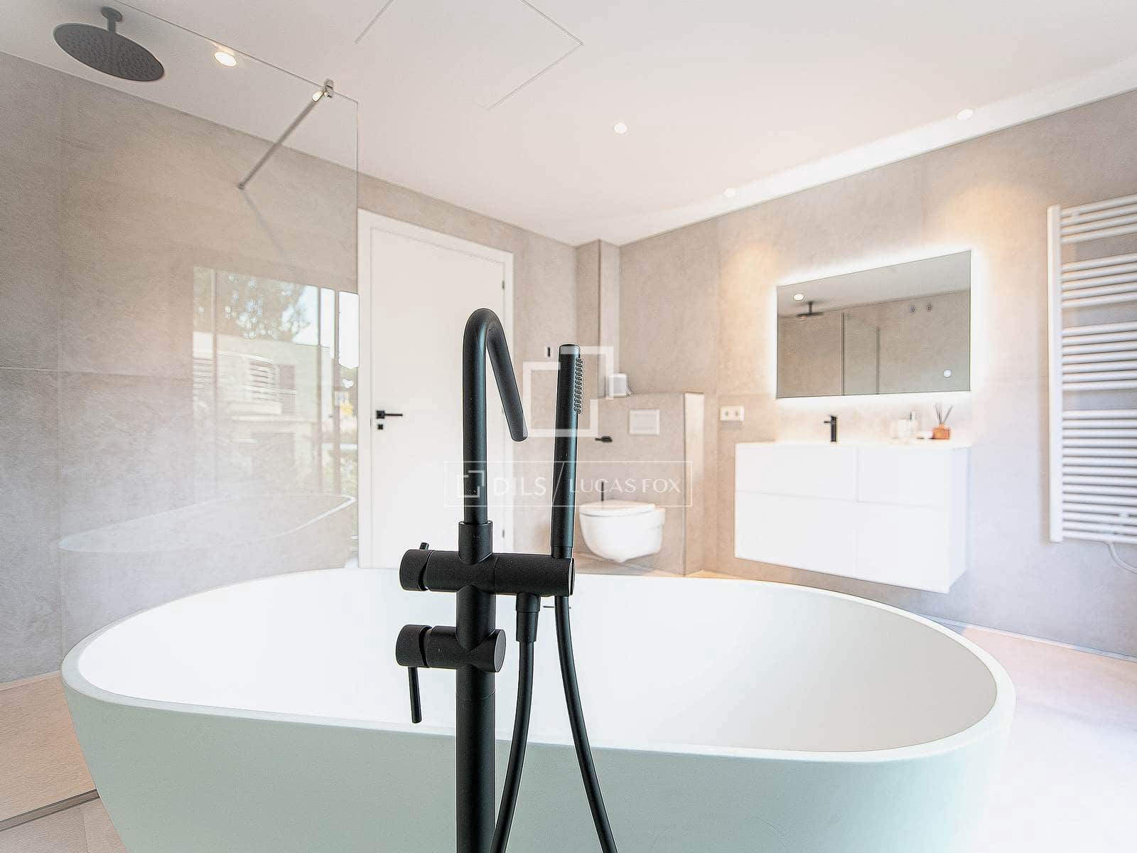 4 slaapkamer Villa te koop in Santa Cristina d'Aro met zwembad garage - € 1.850.000 (Ref: 9602957)