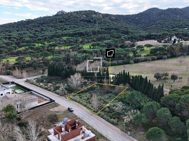 4 slaapkamer Villa te koop in Santa Cristina d'Aro met zwembad garage - € 1.850.000 (Ref: 9602957)