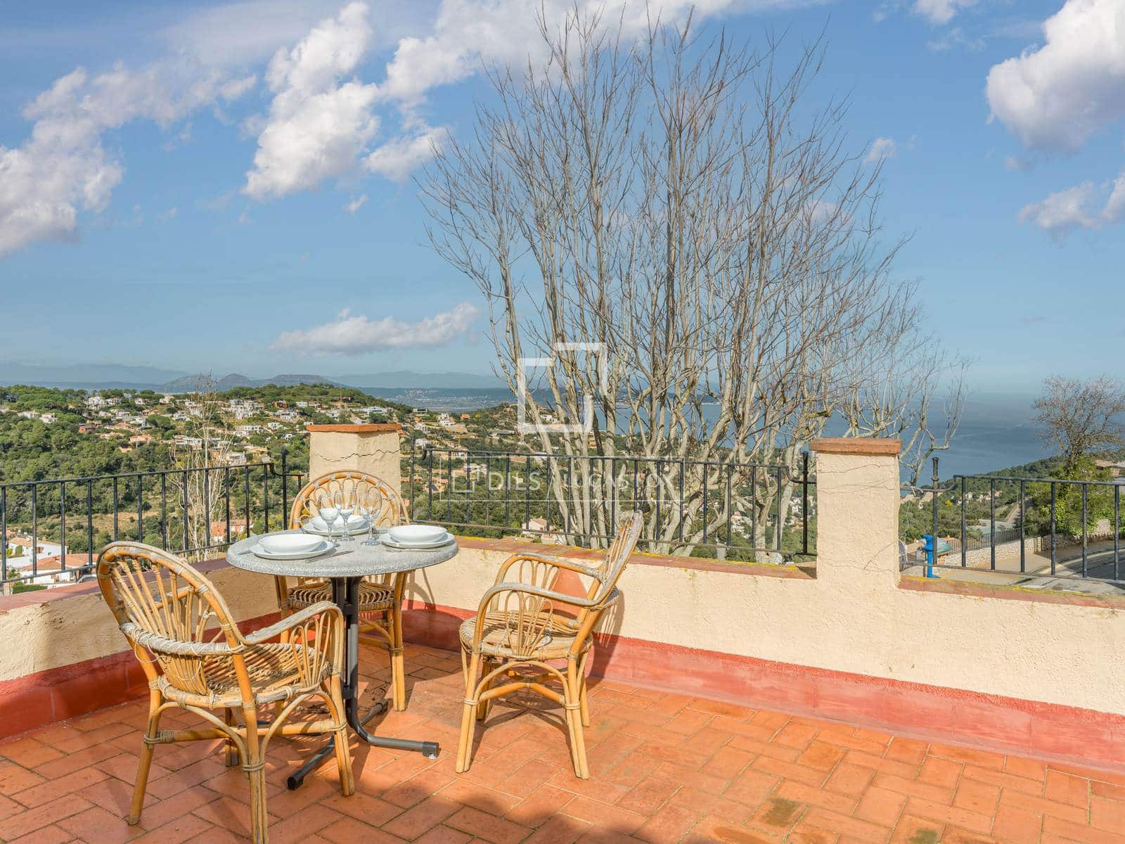 Chalet de 4 habitaciones en Begur en venta con garaje - 1.000.000 € (Ref: 9602960)