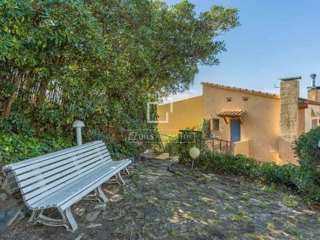 Chalet de 4 habitaciones en Begur en venta con garaje - 1.000.000 € (Ref: 9602960)