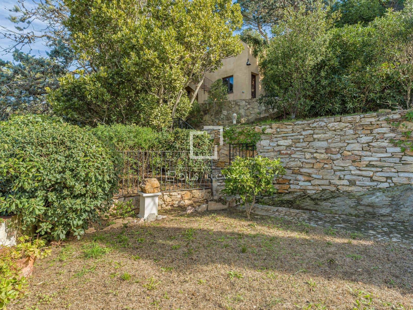 Chalet de 4 habitaciones en Begur en venta con garaje - 1.000.000 € (Ref: 9602960)