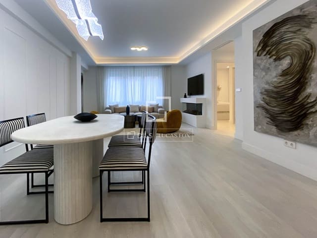 2 sovrum Lägenhet att hyra i Recoletos, Madrid stad - 5 800 € (Ref: 9602961)