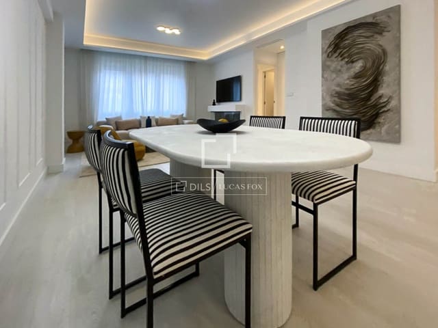 2 sovrum Lägenhet att hyra i Recoletos, Madrid stad - 5 800 € (Ref: 9602961)