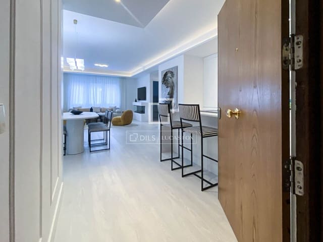 2 sovrum Lägenhet att hyra i Recoletos, Madrid stad - 5 800 € (Ref: 9602961)