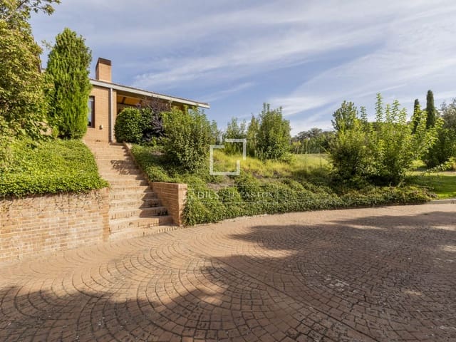6 chambre Villa/Maison à vendre à Boadilla del Monte avec piscine garage - 1 900 000 € (Ref: 9602962)