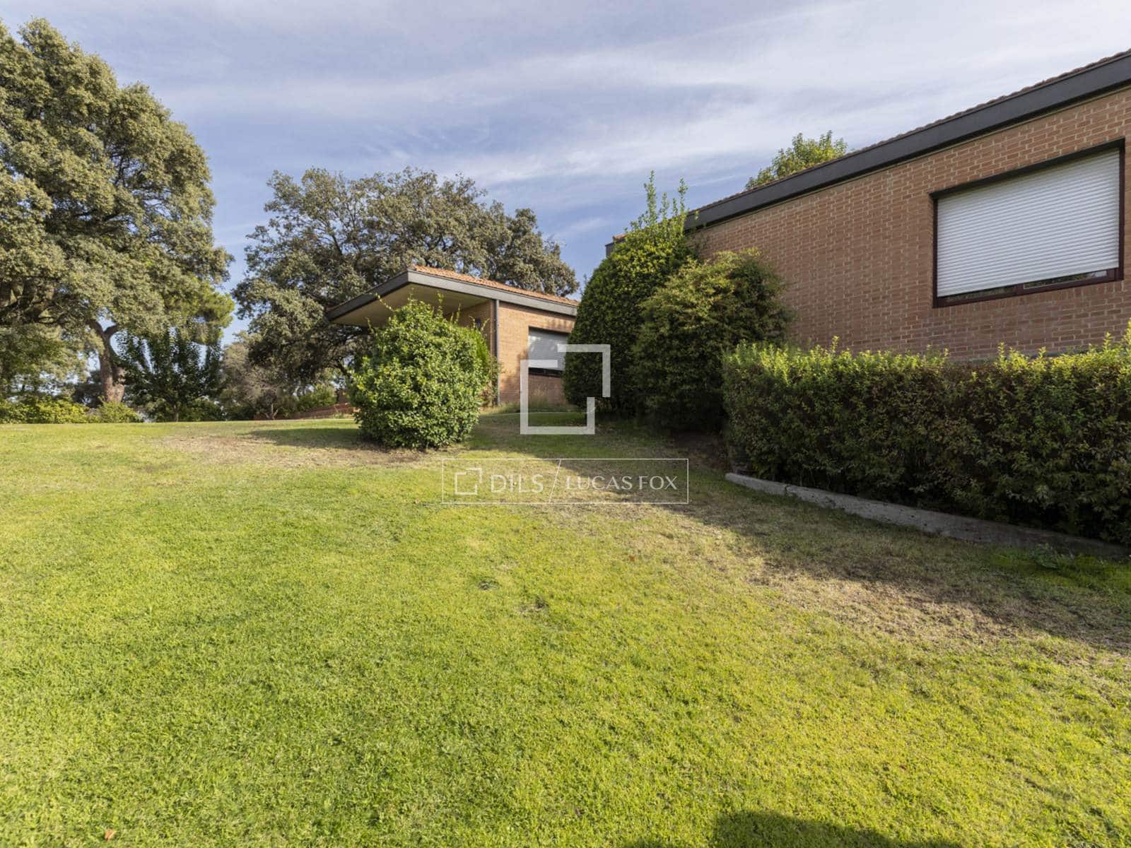 6 chambre Villa/Maison à vendre à Boadilla del Monte avec piscine garage - 1 900 000 € (Ref: 9602962)