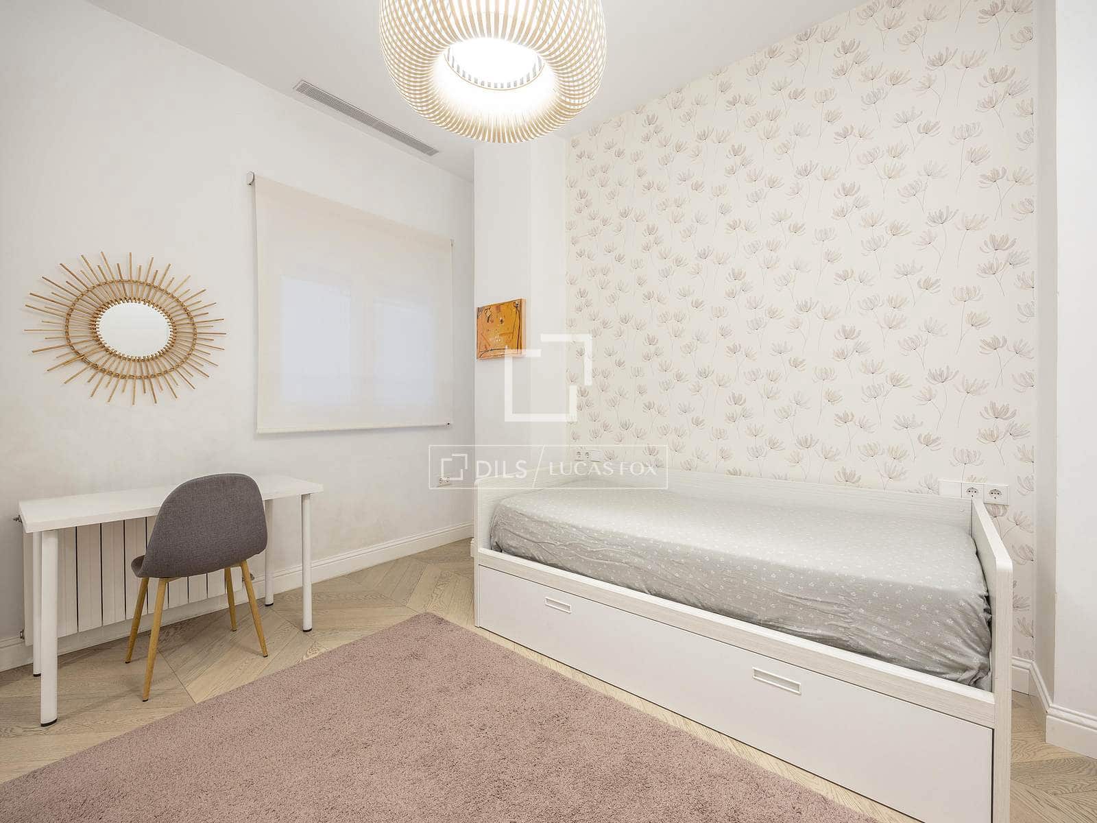 3 camera da letto Appartamento da affittare in Valencia citta con garage - 4.250 € (Rif: 9602964)