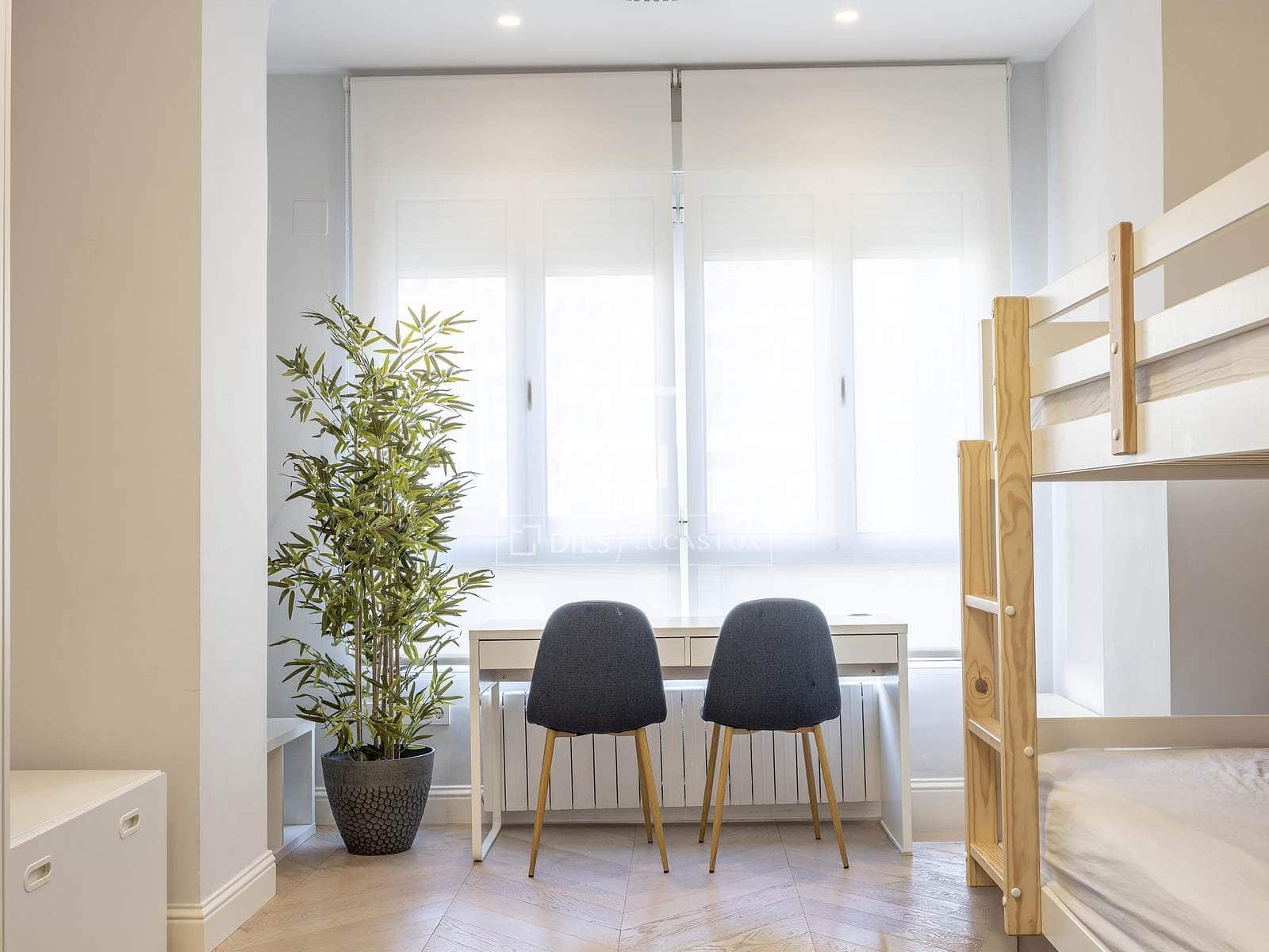 3 camera da letto Appartamento da affittare in Valencia citta con garage - 4.250 € (Rif: 9602964)