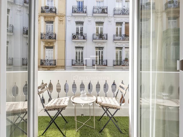 3 camera da letto Appartamento da affittare in Valencia città con garage - 4.250 € (Rif: 9602964)