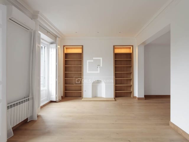 3 sovrum Lägenhet att hyra i Jerónimos, Madrid stad - 7 500 € (Ref: 9603307)