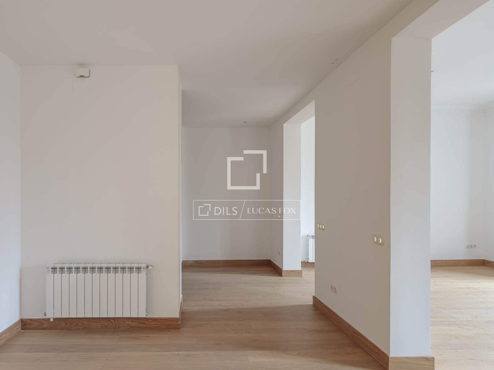 3 sovrum Lägenhet att hyra i Madrid stad - 7 500 € (Ref: 9603307)